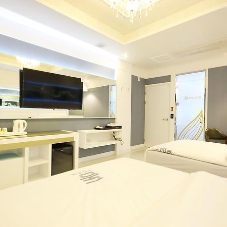 Dome Hotel Gwangju Metropolitan City Exterior photo